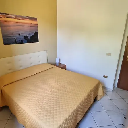 Orange * Capo Vaticano