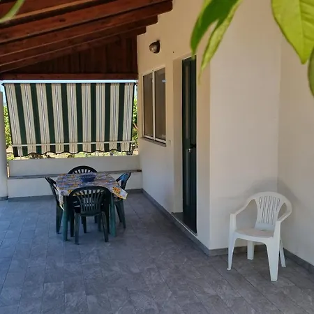 Orange * Capo Vaticano